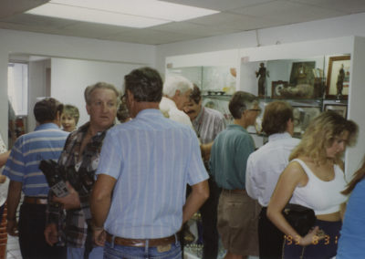 Pat Nash (left), Rick Rosenthal (center) and mall dealer Alan Fleischer (Green shirt)